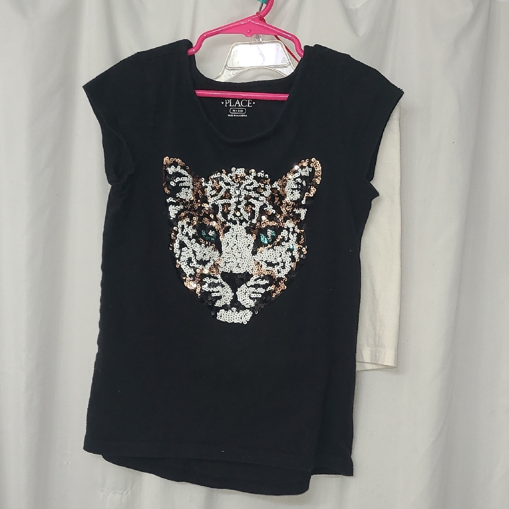 The Children's Place Black Tee with Sequin Tiger Design